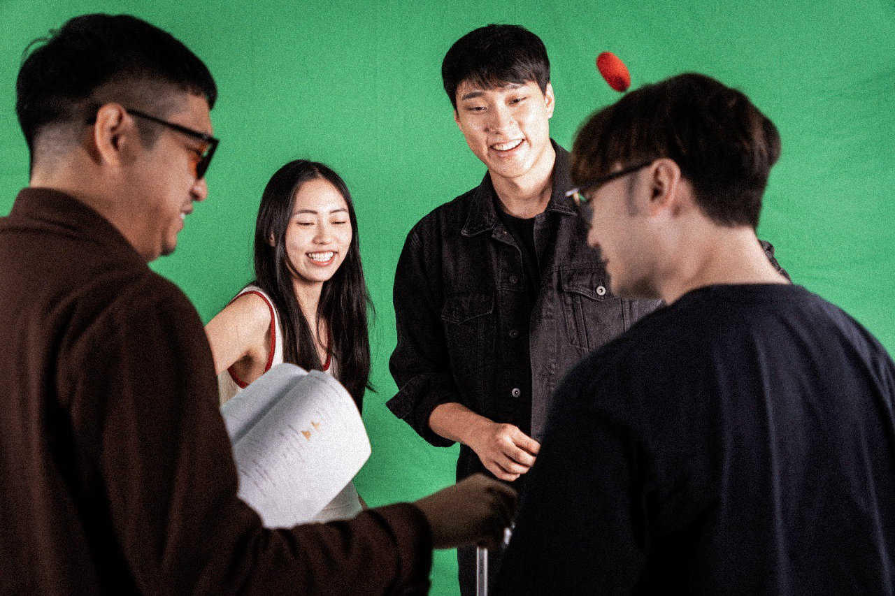 1776047907853041632.jpg IMG_1619.jpg